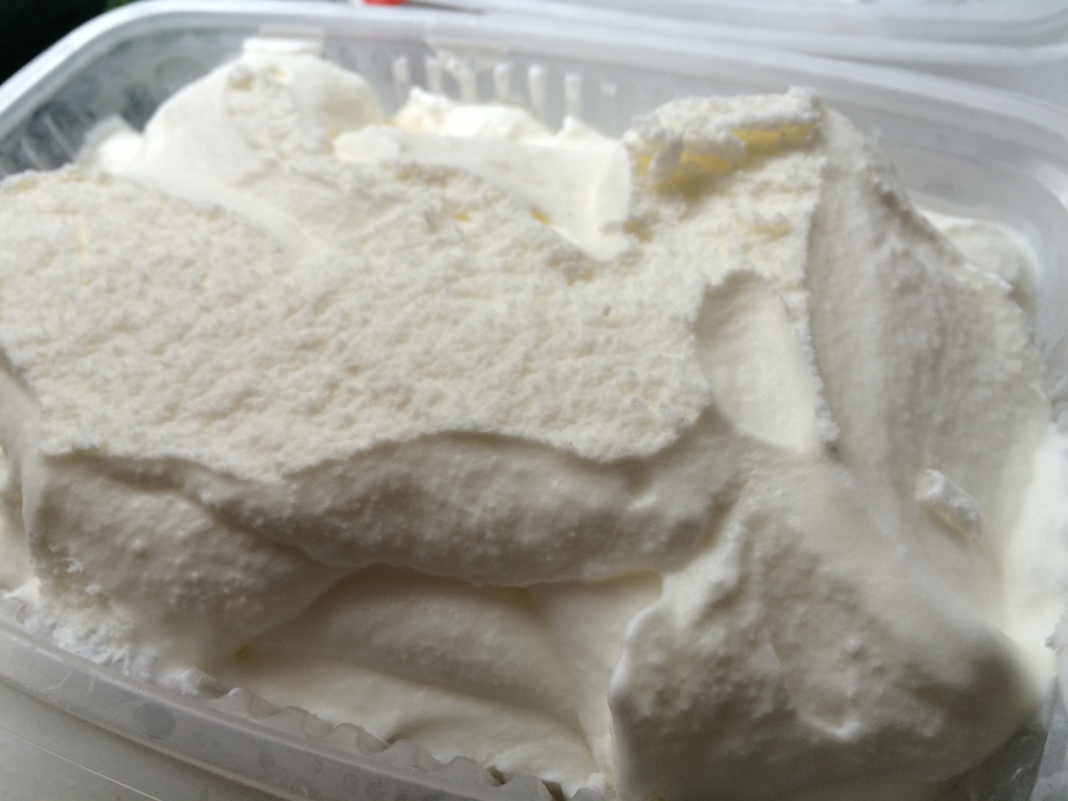 pot de glace au yaourt