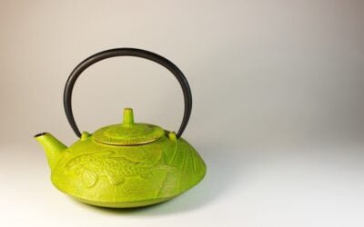 Théière en fonte : les utiliser et les nettoyer sans danger