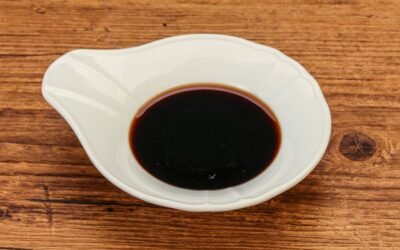 Le guide de la sauce soja : bienfaits, dangers, fabrication…